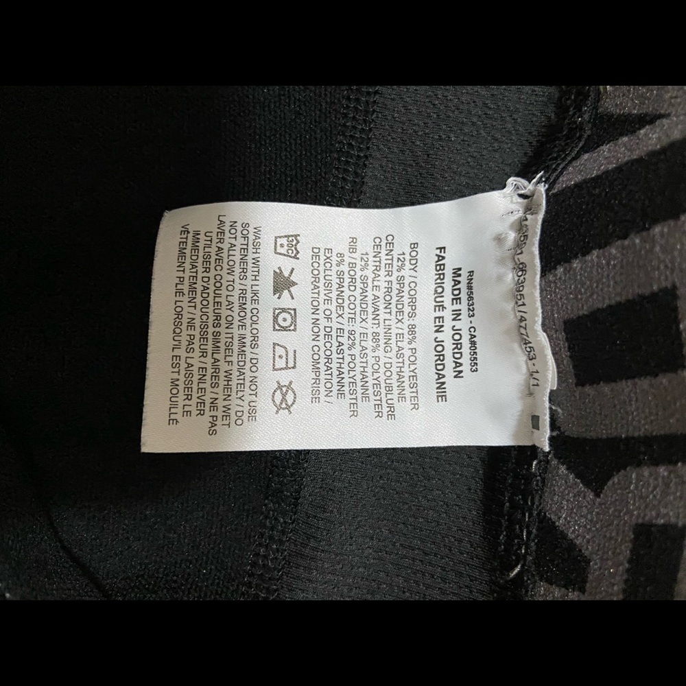 Nike Pro Dri Fit Capri - Picture 2 of 3